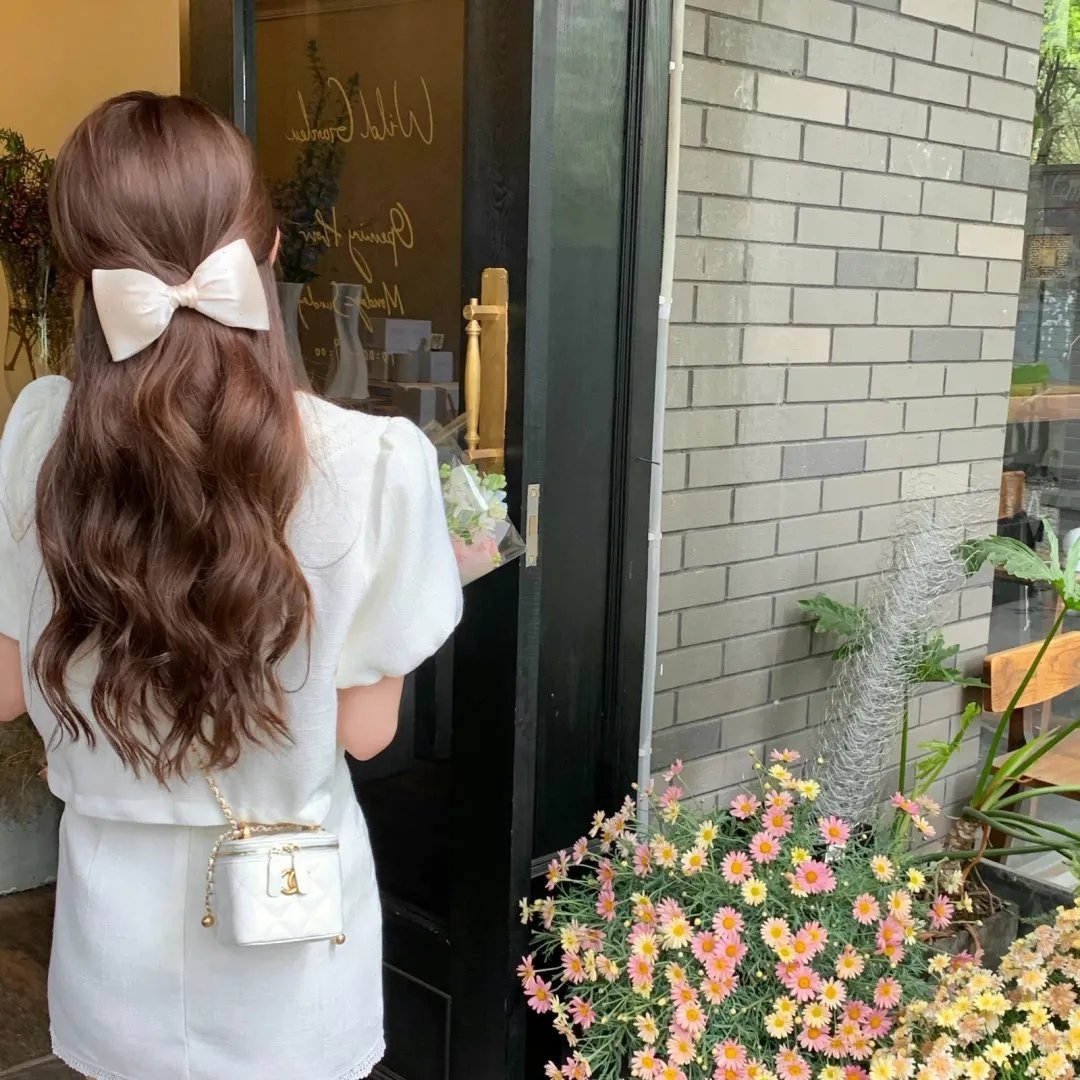 特拉维斯·斯科特：妈妈你看，我会飞